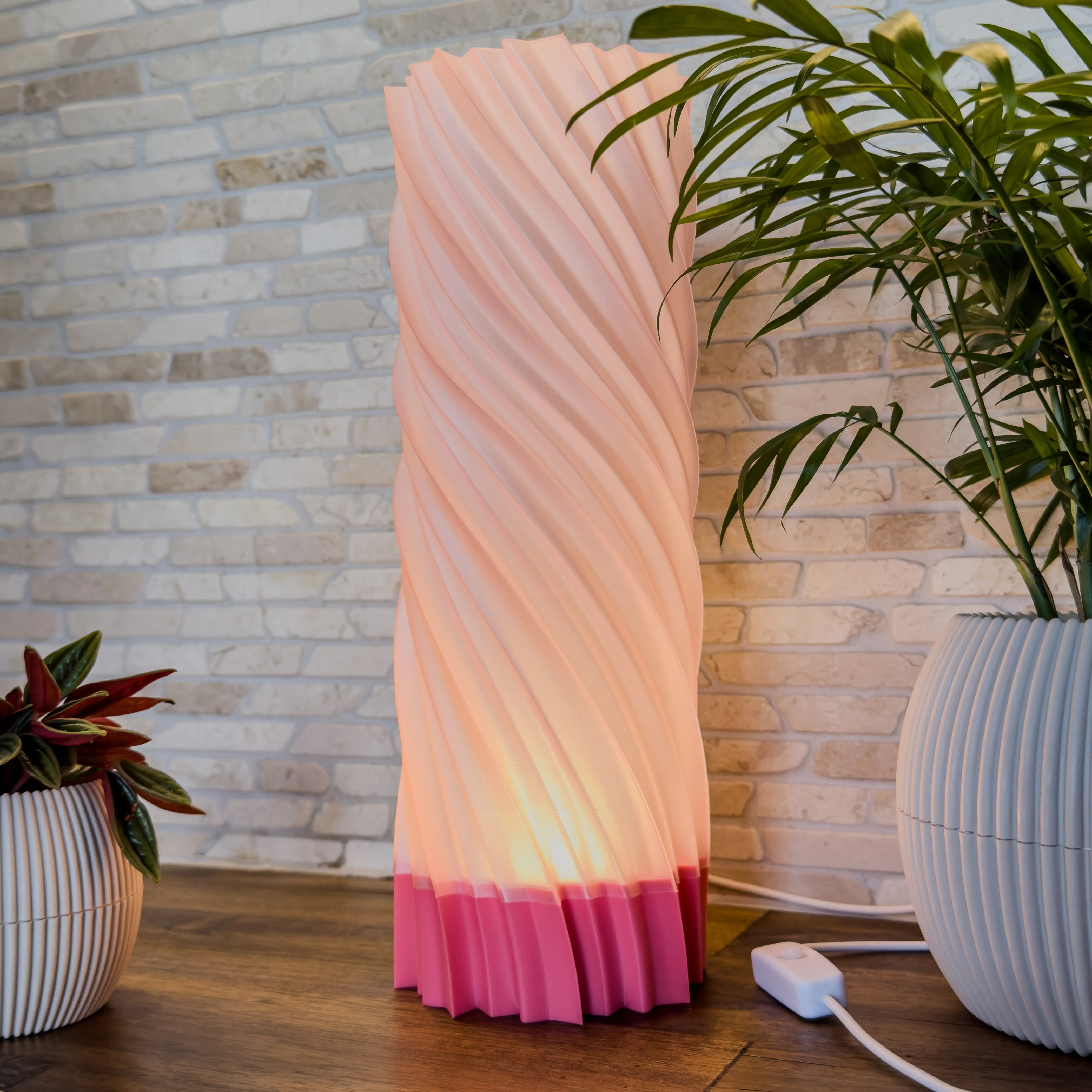 spiral-lamp detail