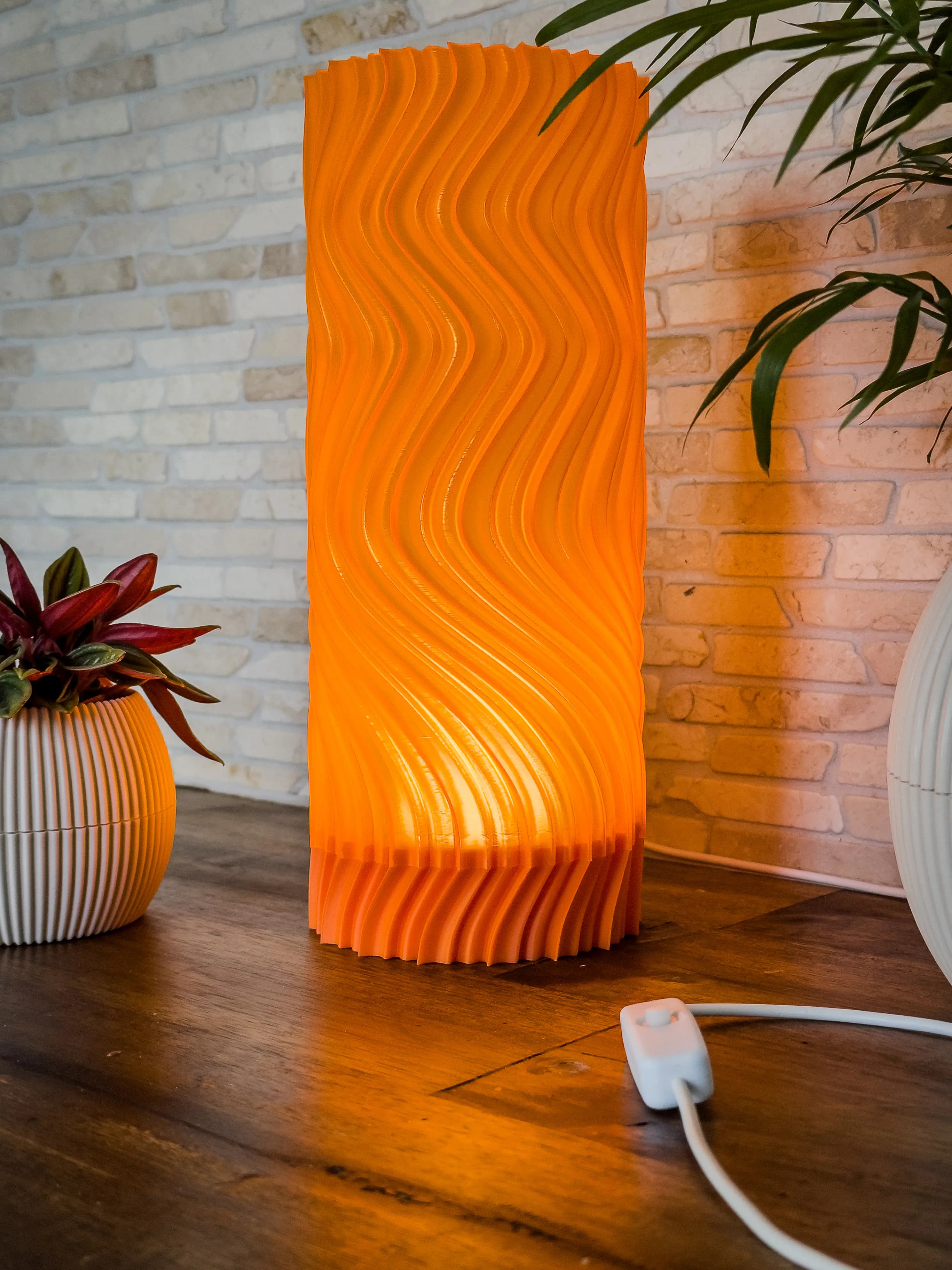 waves-lamp detail