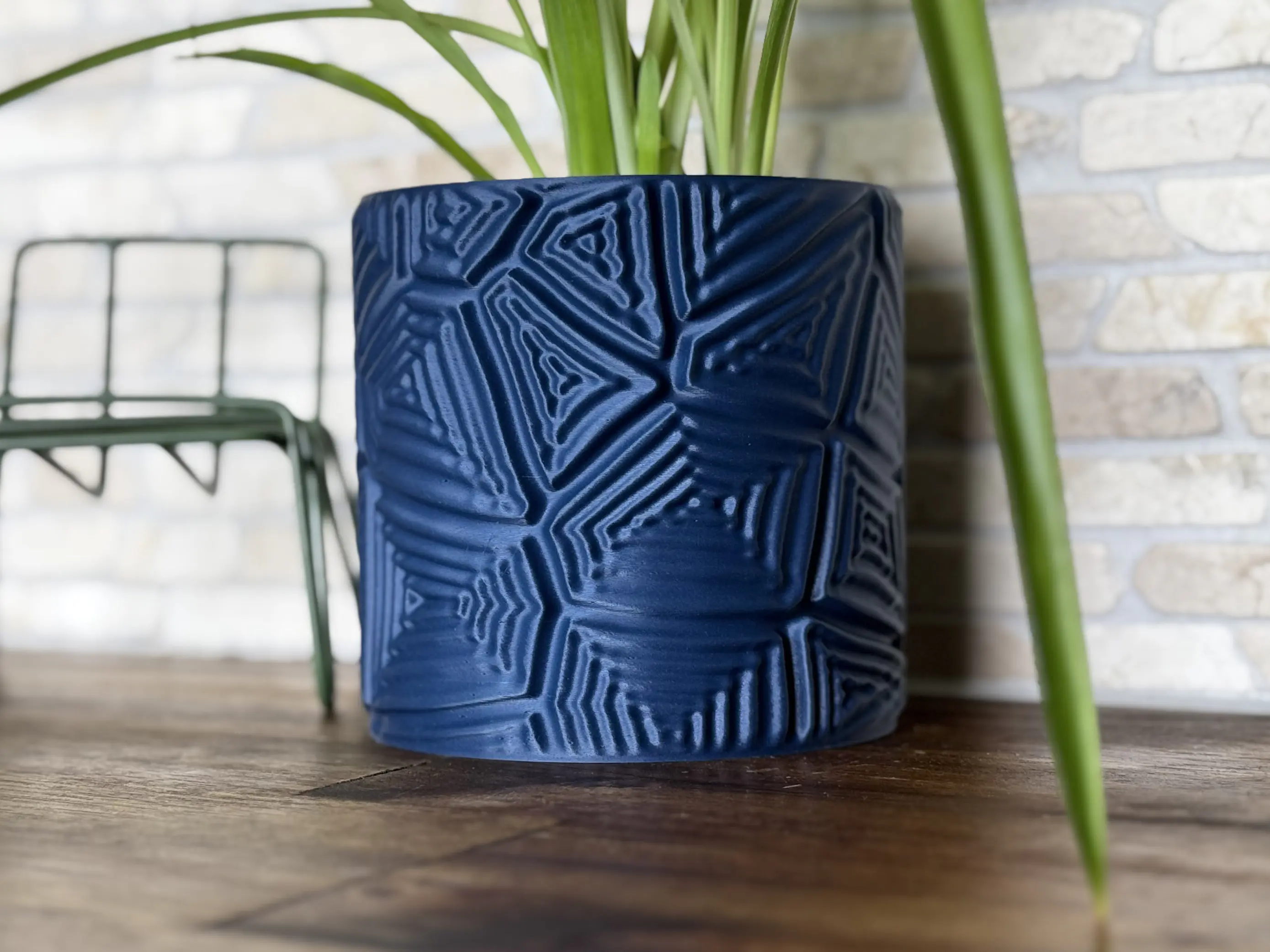 Детайл на кашпа Cubes