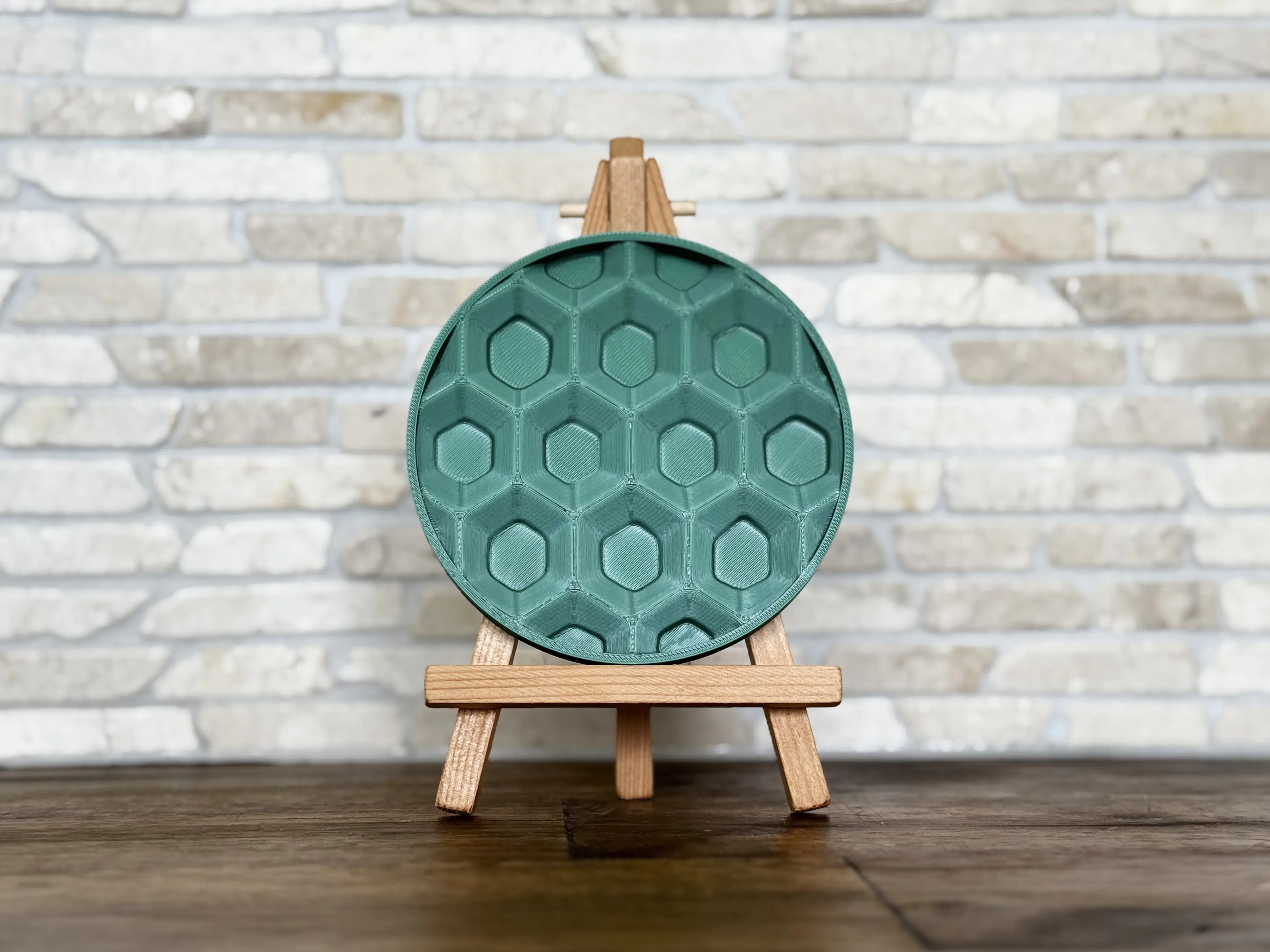 Подложка Hexagons — стена вдясно · wall-on-right · стена вдясно