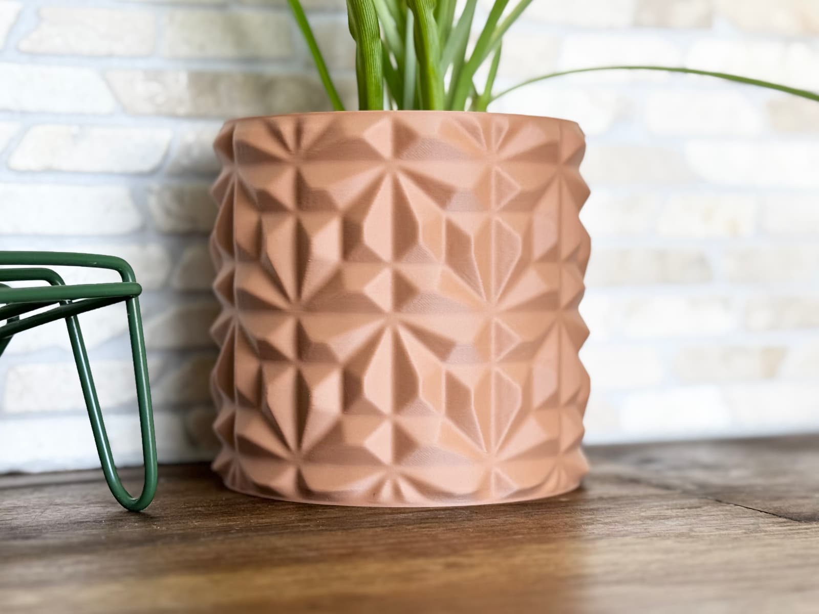 Ridge - Oblique Forms Collection - Кашпа Ø10